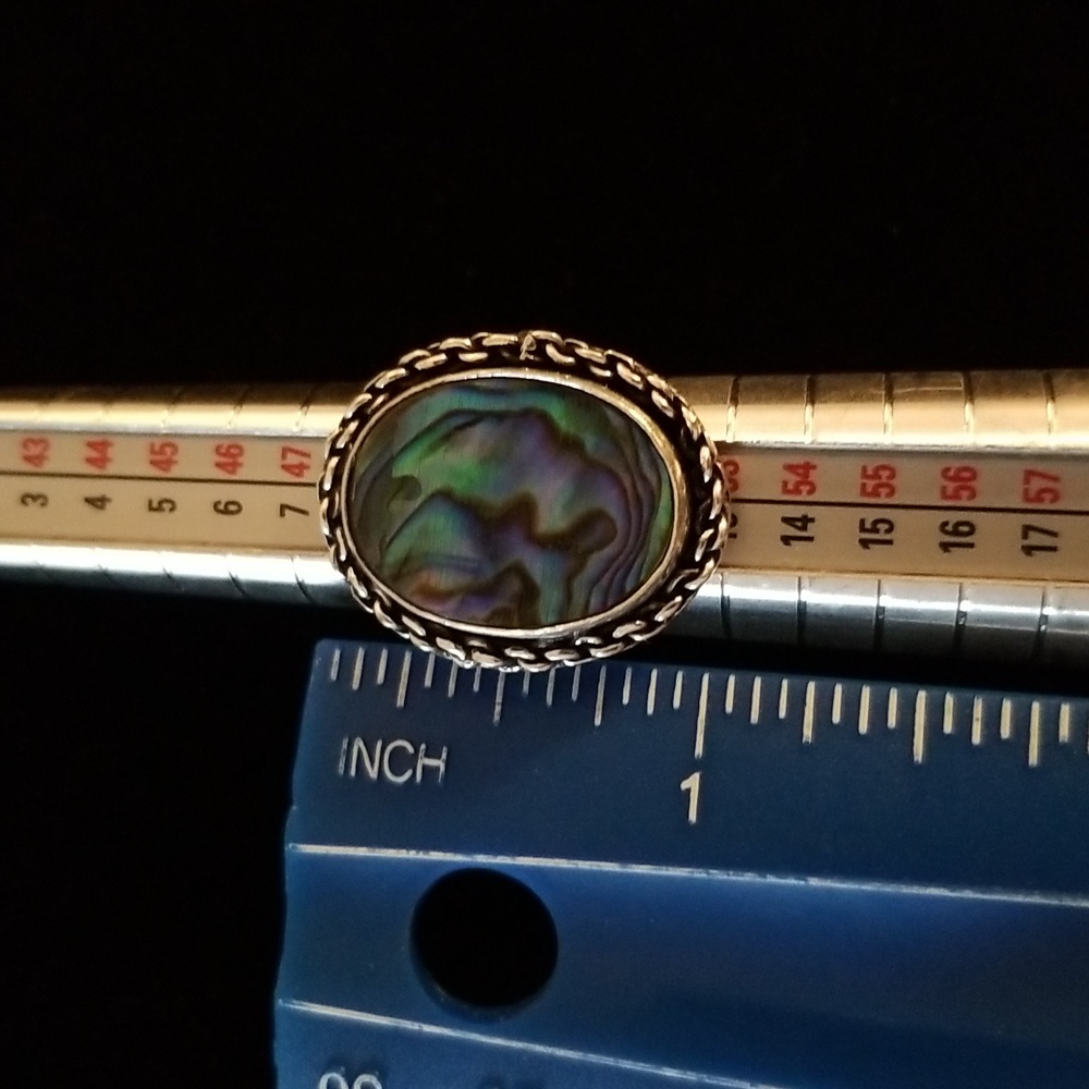 Oval Abalone Ring in Chain Setting - Picture 5 of 5